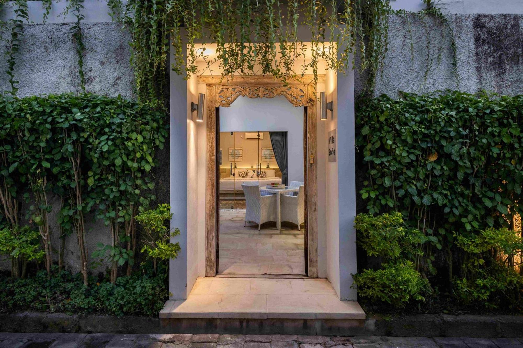 Charming, Villa Sofie - Central Sanur With Refreshing Pool Exterior foto